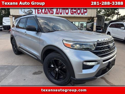 Used 2020 Ford Explorer XLT w/ Equipment Group 202A image 1