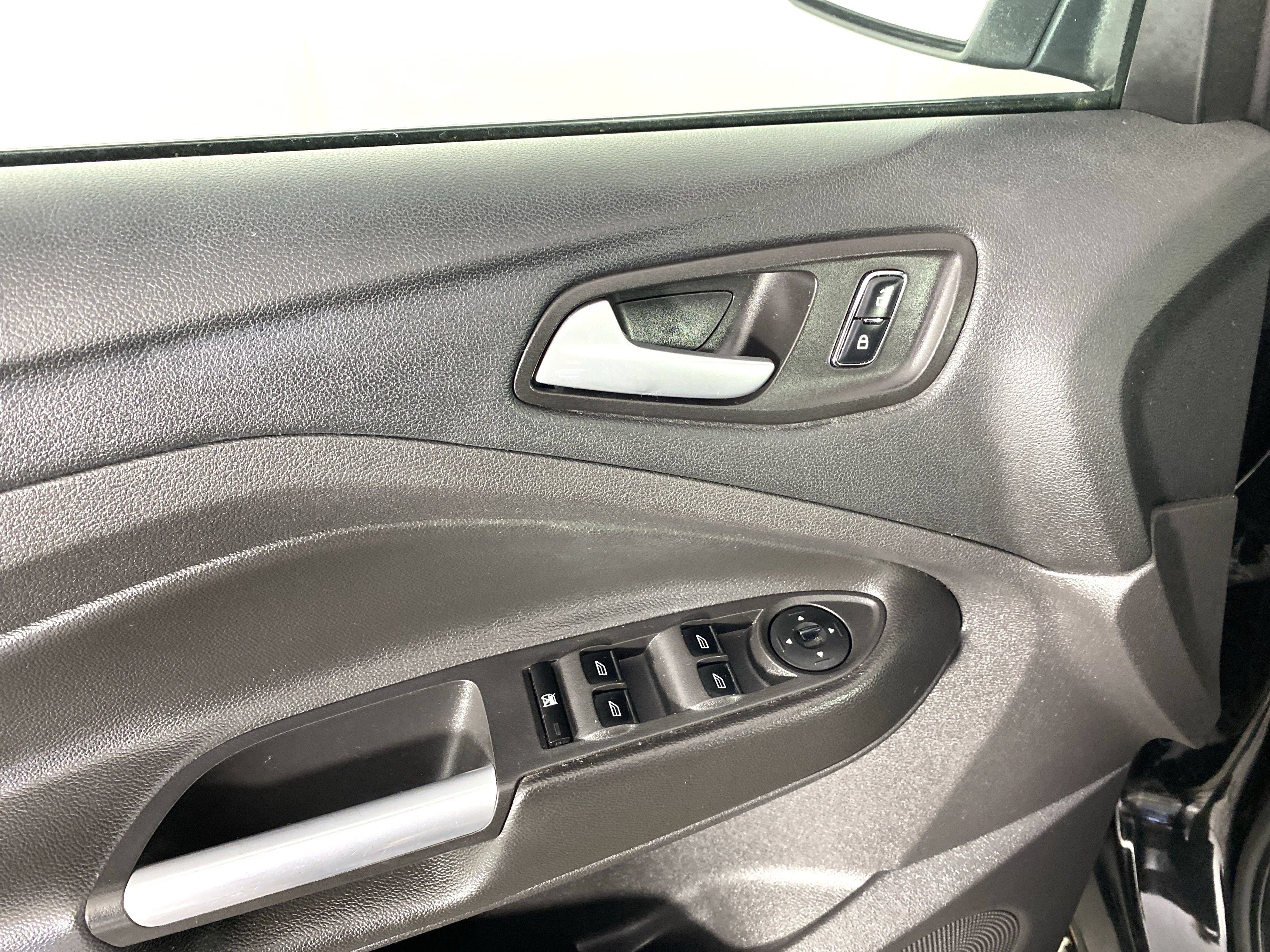 Used 2013 Ford Escape SE FWD image 11