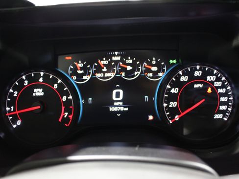 Used 2017 Chevrolet Camaro ZL1 RWD image 15