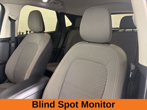 Used 2022 Ford Escape SE w/ SE Sport Appearance Package FWD image 11