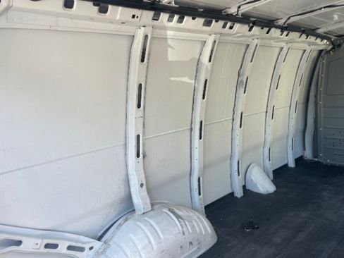 Used 2021 Chevrolet Express 2500 Extended w/ Communications Package RWD image 8
