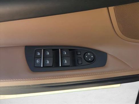 Used 2015 BMW 750i xDrive AWD/4WD image 28