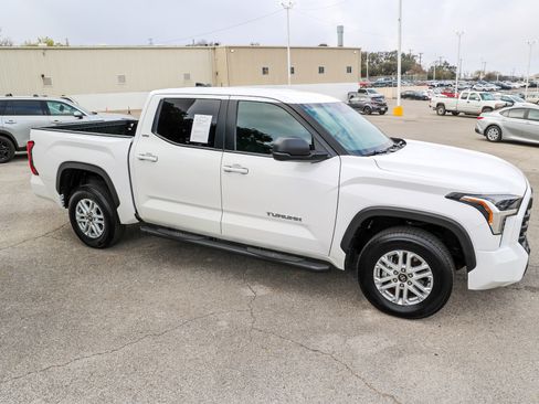 Certified 2025 Toyota Tundra SR5 w/ SR5 Premium Package image 7