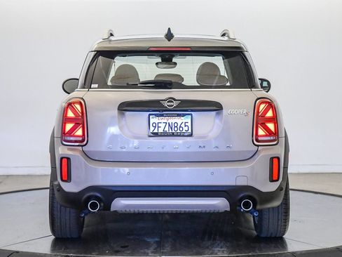 Used 2023 MINI Cooper Countryman S w/ Signature Upholstery Package FWD image 3