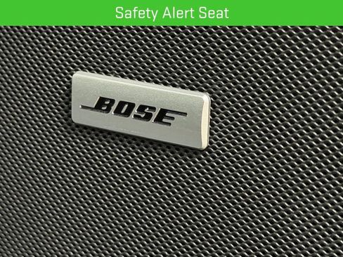 Certified 2024 GMC Yukon Denali image 31