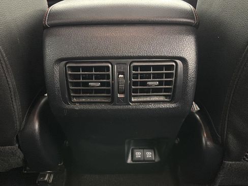 Used 2022 Toyota 4Runner TRD Off-Road Premium w/ TRD Black Wheel Package (TMS) AWD/4WD image 18