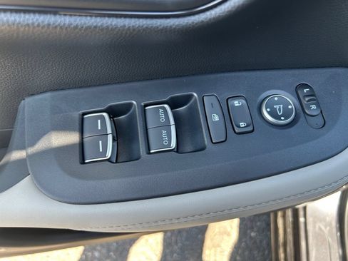 New 2027 Honda HR-V EX-L image 19