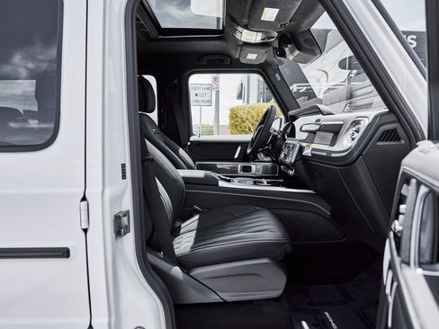 Used 2026 Mercedes-Benz G 63 AMG 4MATIC image 27