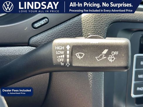 Used 2013 Volkswagen Jetta GLI FWD image 23