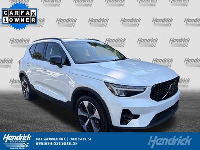 Certified 2025 Volvo XC40 B5 Plus
