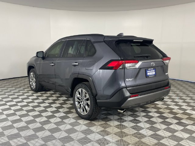 Used 2019 Toyota RAV4 Limited w/ Advanced Technology Package FWD image 24