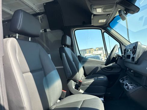 New 2026 Mercedes-Benz Sprinter 2500 image 23