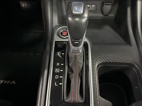 Used 2025 Nissan Sentra SR w/ SR Premium Package FWD image 40