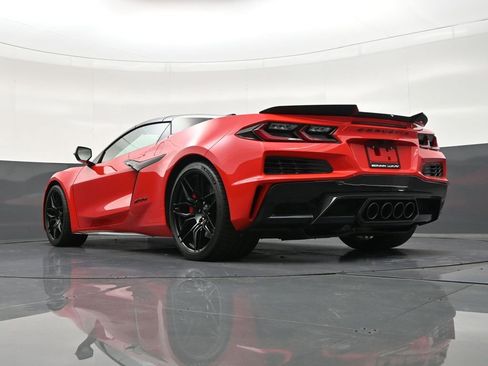Used 2025 Chevrolet Corvette Z06 w/ Stealth Interior Trim Package image 24