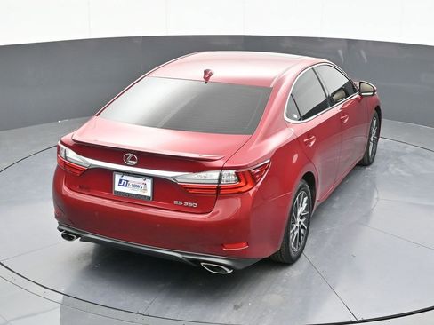 Used 2017 Lexus ES 350 w/ Luxury Package FWD image 54