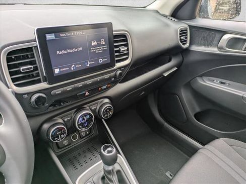 New 2026 Hyundai Venue SEL image 13