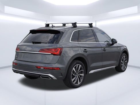 Certified 2023 Audi Q5 2.0T Premium Plus w/ Premium Plus Package AWD/4WD image 4