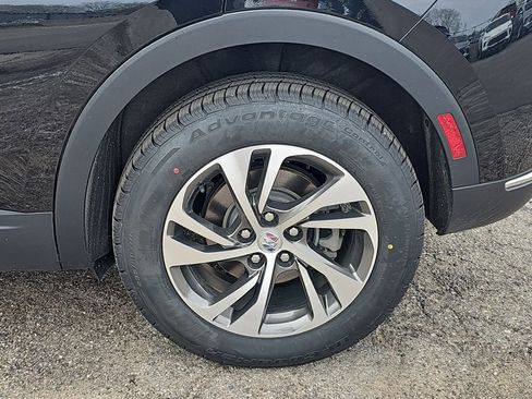 Used 2023 Buick Envision Essence AWD/4WD image 39