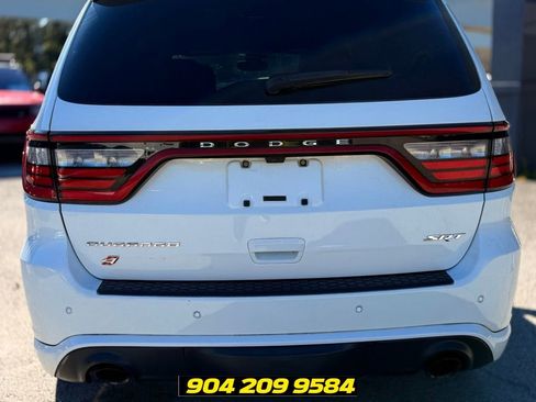 Used 2018 Dodge Durango SRT w/ Trailer Tow Group IV AWD/4WD image 16