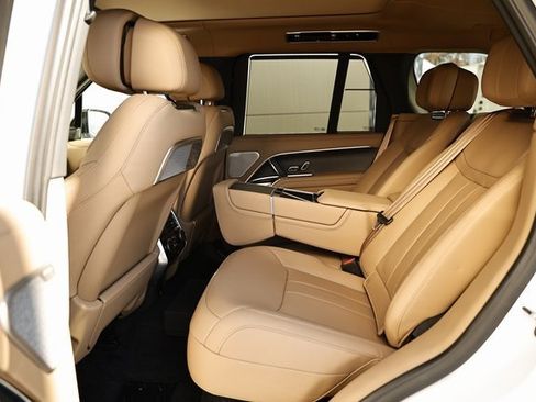 New 2025 Land Rover Range Rover Autobiography image 31