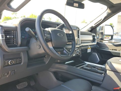 New 2026 Ford F250 Platinum w/ Tremor Off-Road Package image 10