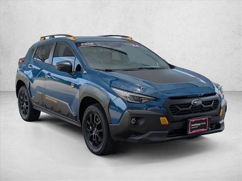 Used 2024 Subaru Crosstrek 2.5i Wilderness w/ Crosstrek Mirror Package AWD/4WD image 3