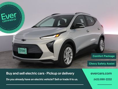 Used 2022 Chevrolet Bolt EUV LT w/ Comfort Package