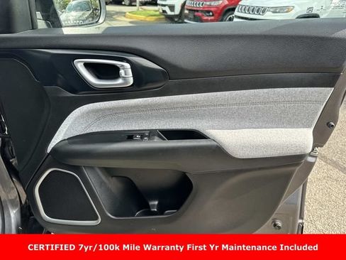 Used 2022 Jeep Compass Latitude AWD/4WD image 9