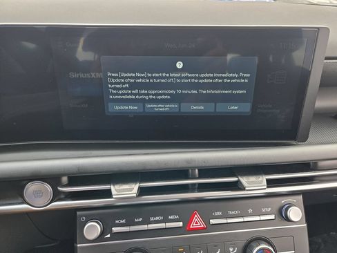 Certified 2026 Hyundai Tucson SE FWD image 18
