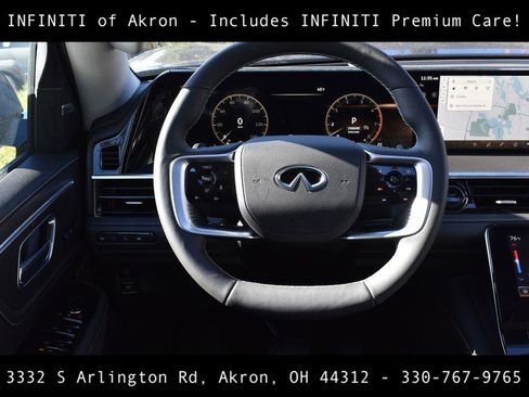 New 2025 INFINITI QX80 Luxe image 12