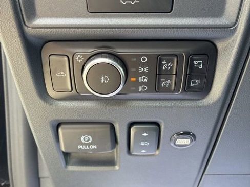 New 2026 Ford F150 Lariat w/ Equipment Group 502A High AWD/4WD image 13