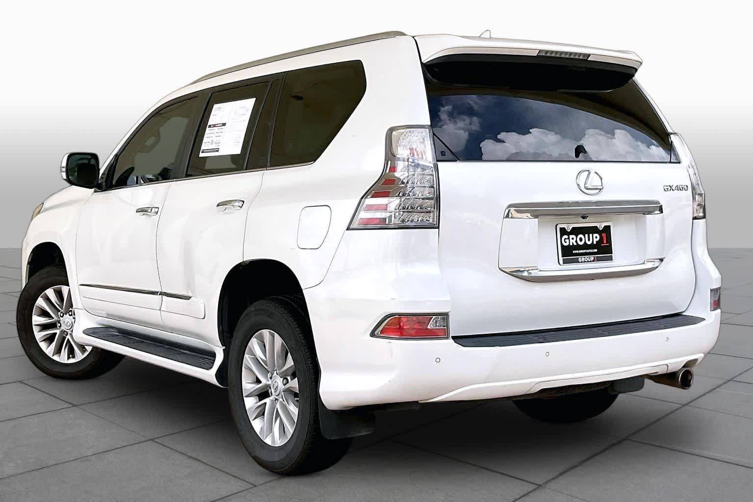 Used 2015 Lexus GX 460 w/ Premium Package AWD/4WD image 10