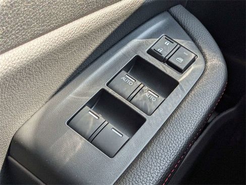 Used 2022 Honda Pilot Black Edition image 24