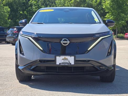 Used 2024 Nissan Ariya AWD image 3