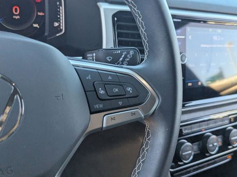 Used 2023 Volkswagen Atlas Cross Sport SE w/ Black Wheel Package image 25