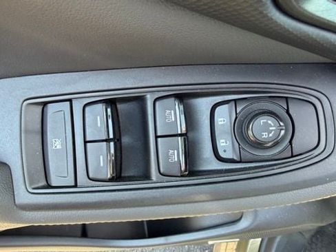 Used 2025 Subaru Forester Wilderness AWD/4WD image 14