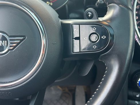 Used 2023 MINI Cooper S w/ Driver Assistance Package image 40