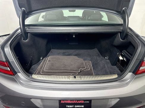 Used 2020 Genesis G90 3.3T Premium RWD image 34