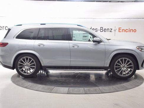 New 2026 Mercedes-Benz GLS 580 4MATIC image 7