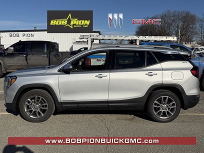 Used 2022 GMC Terrain SLT