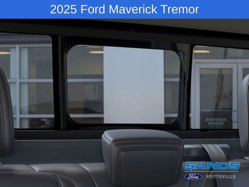 New 2025 Ford Maverick Tremor image 24