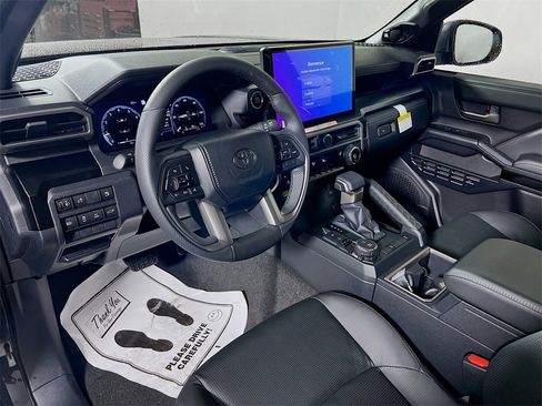 New 2026 Toyota 4Runner Limited image 10