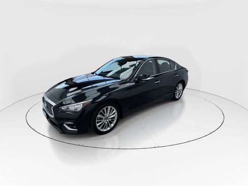 Used 2021 INFINITI Q50 Luxe image 4