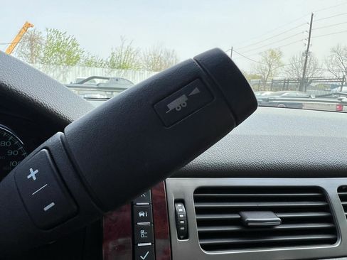 Used 2013 GMC Yukon XL SLT RWD image 52