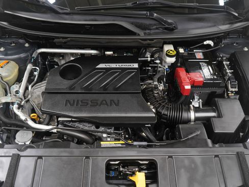 Used 2023 Nissan Rogue SV w/ SV Premium B Package image 32