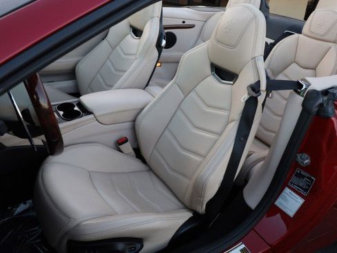 Used 2019 Maserati GranTurismo Sport image 26