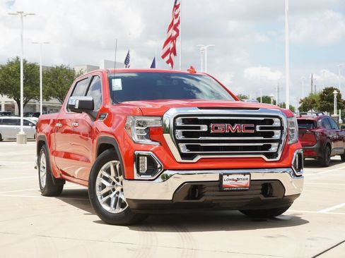 Used 2020 GMC Sierra 1500 SLT RWD image 2