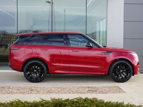 New 2025 Land Rover Range Rover Sport Dynamic SE image 7