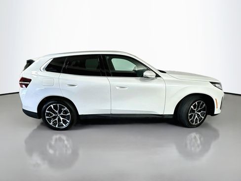 Used 2025 BMW X3 xDrive30i w/ Premium Package AWD/4WD image 8