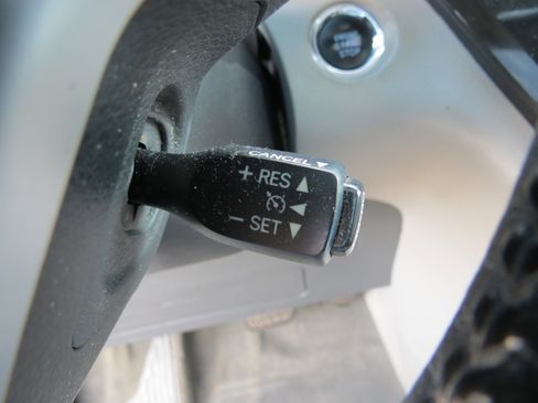 Used 2015 Toyota Sienna XLE Premium image 18